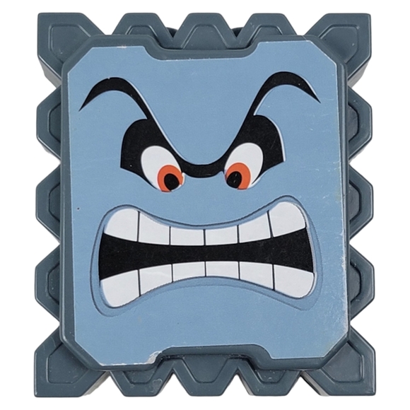 Super Mario K'Nex Thwomp 2.5" Figure - 2013 - Picture 1 of 4